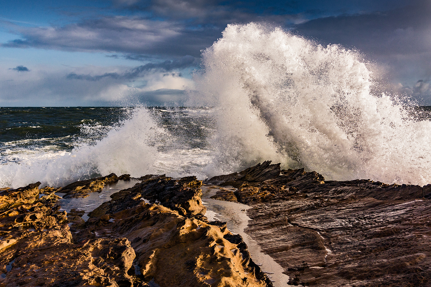 tarbat ness, portmahomack, breaking wave, sea, coastline, Moray Firth